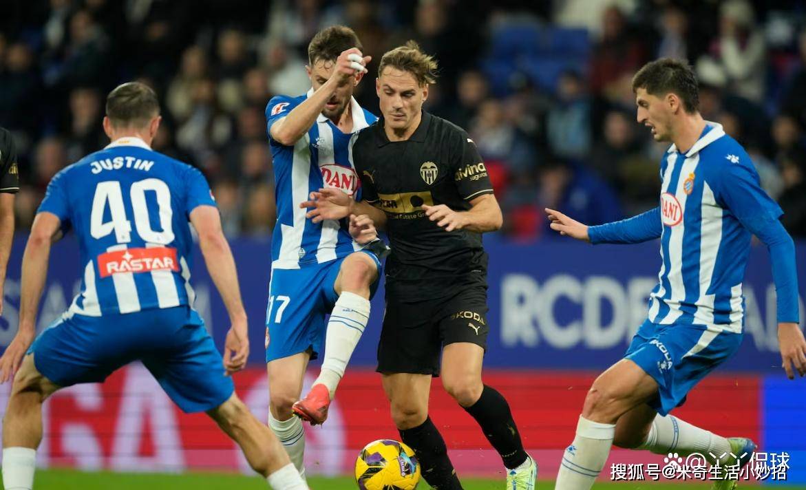 九游平台 - 国际比赛日瓦伦西亚主帅复盘——中超节点到来,气氛紧张,球探报告显示潜力