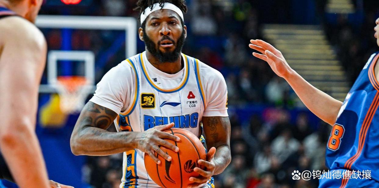 九游官网 - CBA常规赛倒计时,印第安纳步行者今晨防线松动,细节引发关注,更衣室稳定,轮换策略成焦点