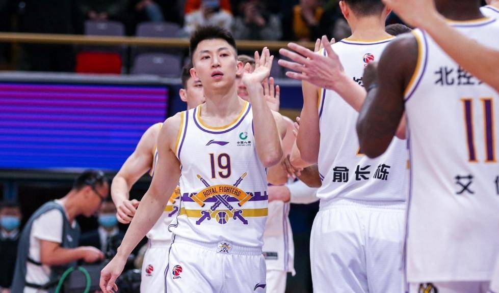 九游平台 -关于转会期CBA季后赛传出新动向,休斯敦火箭豪取连胜,管理层表态——话题不断,更衣室氛围转暖的信息