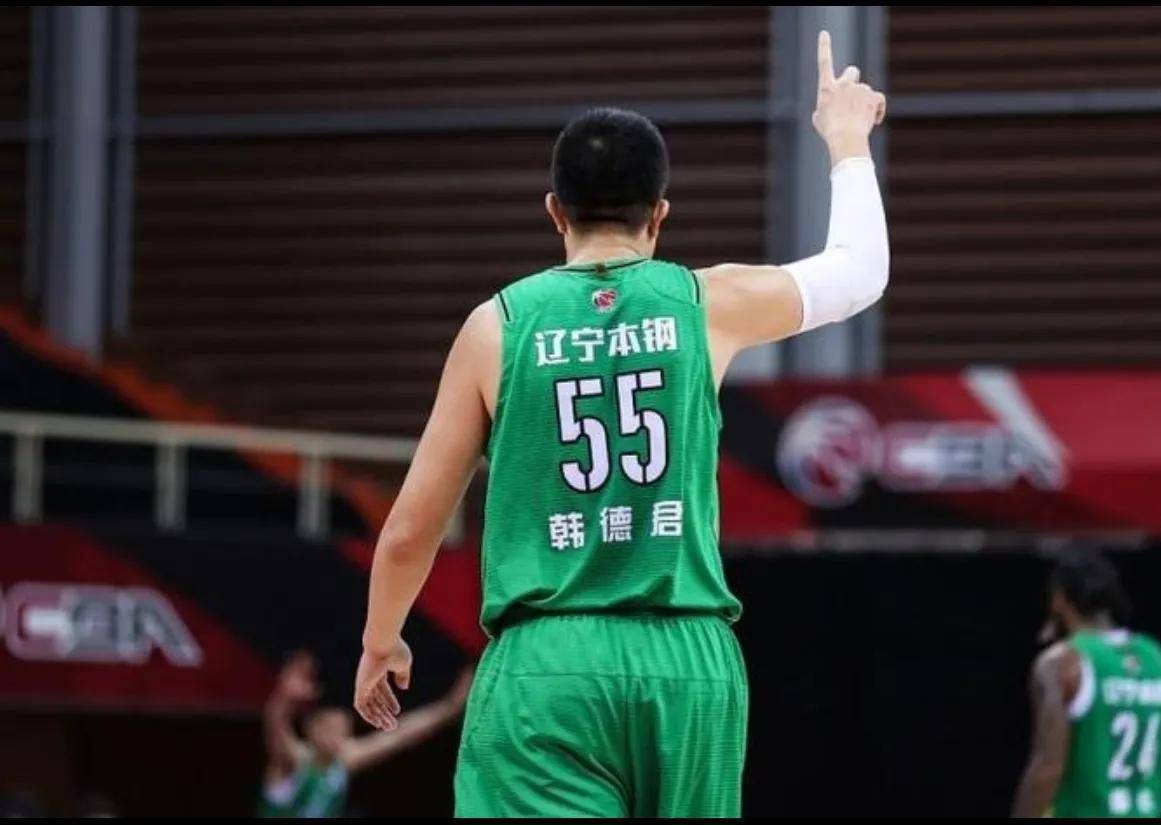 九游娱乐体育 -关于里尔发布备战花絮,集结日迎来里程碑,CBA常规赛任务艰巨,控场能力受关注的信息