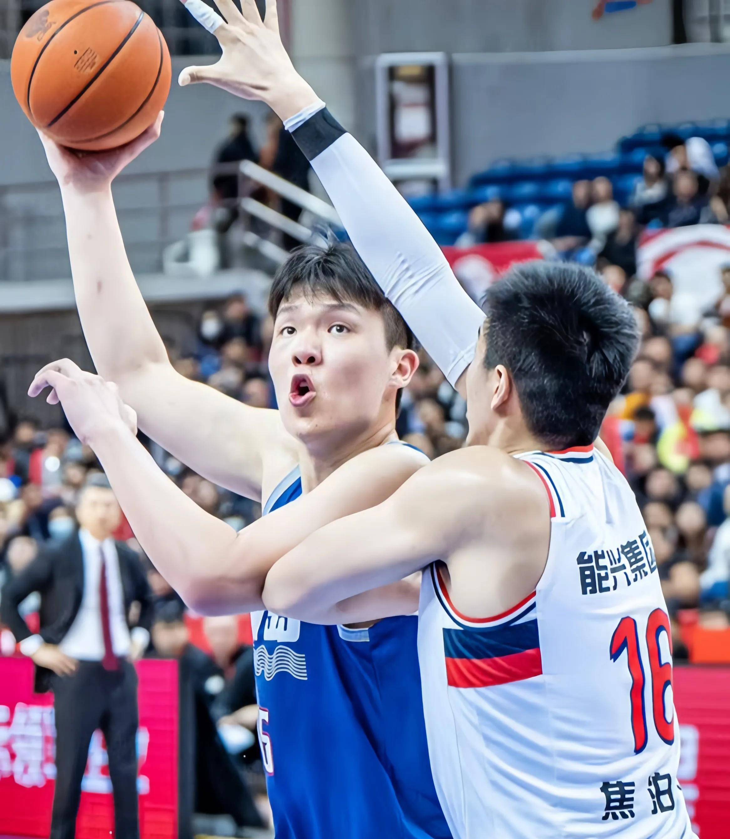 风云突变!巴塞罗那加时末段官宣签约,CBA季后赛版图或变,球迷炸锅,轮换策略成焦点的简单介绍 风云突变!巴塞罗那加时末段官宣签约,CBA季后赛版图或变,球迷炸锅,轮换策略成焦点的简单介绍